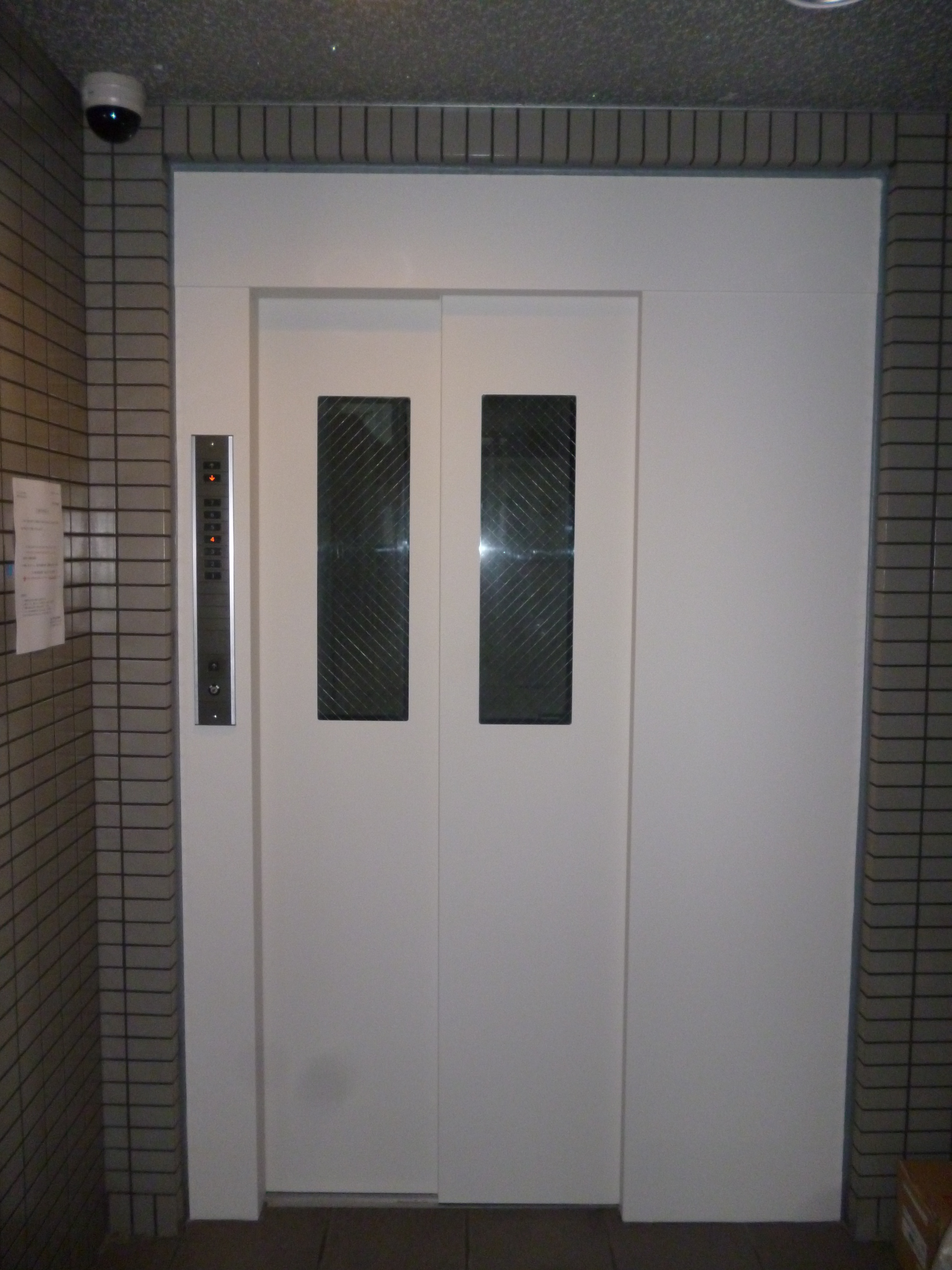 某マンション エレベーター サンマルコ株式会社 塗装 防水工事 Wet とフィルム工事 Dry
